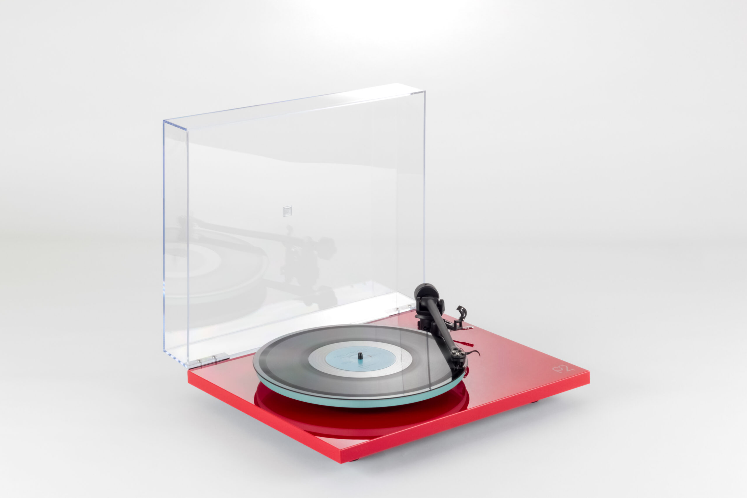 фото  виниловые проигрыватели Rega Planar 2 (Nd3)