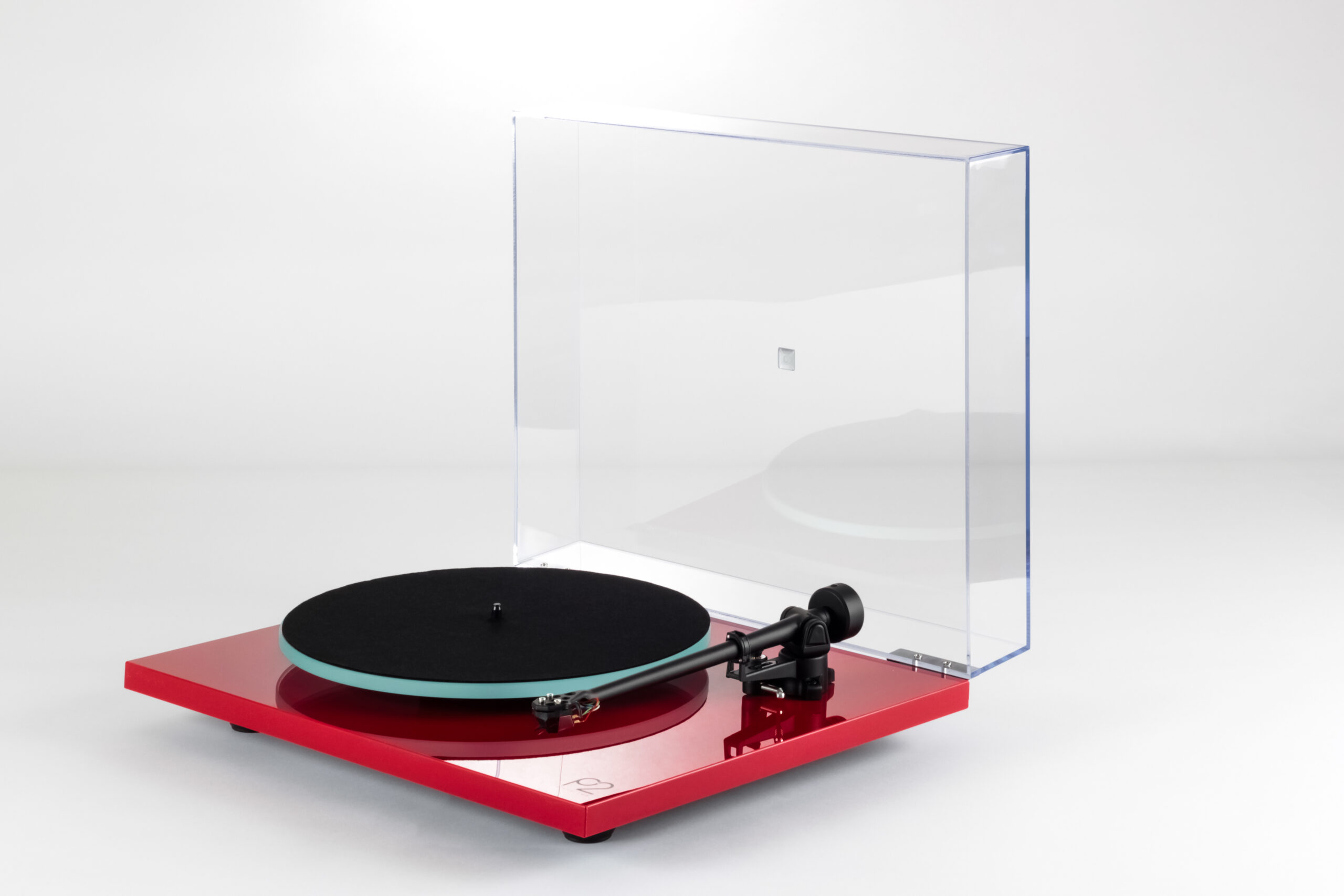 фото  виниловые проигрыватели Rega Planar 2 (Nd3)