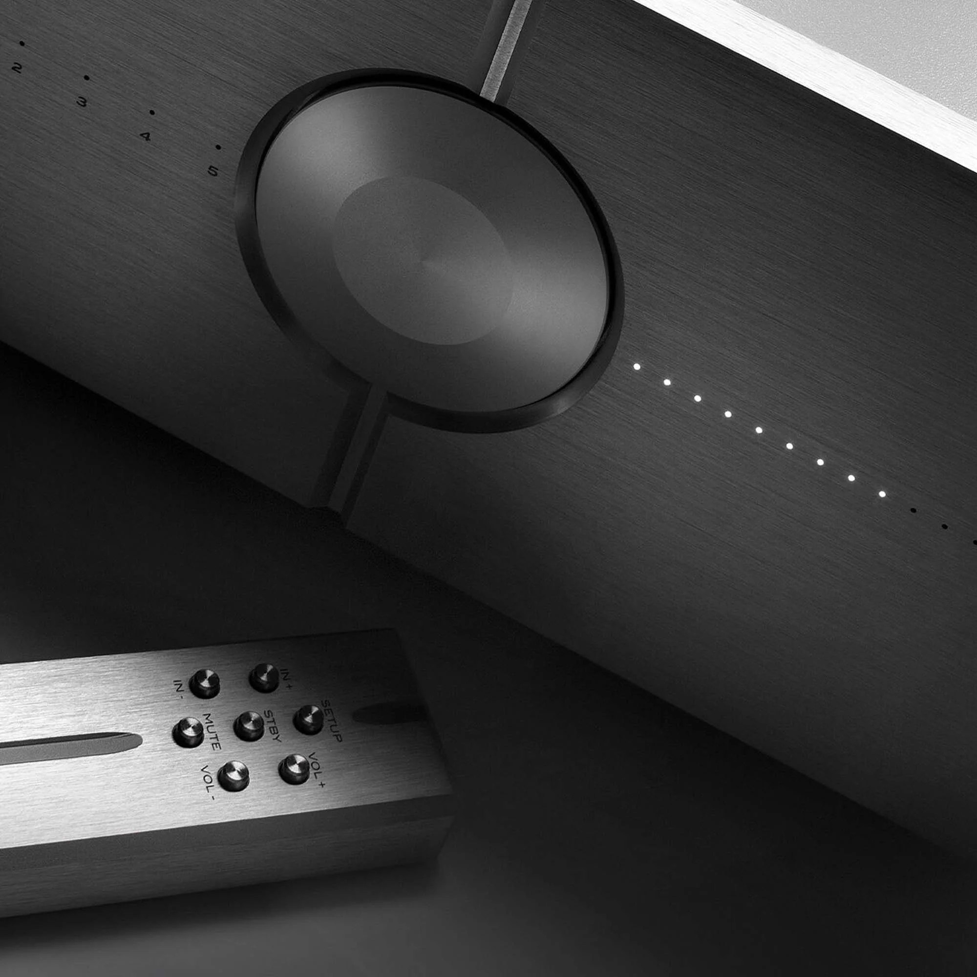 фото интегральные (полные) усилители Audio Analogue Maestro Anniversary RR