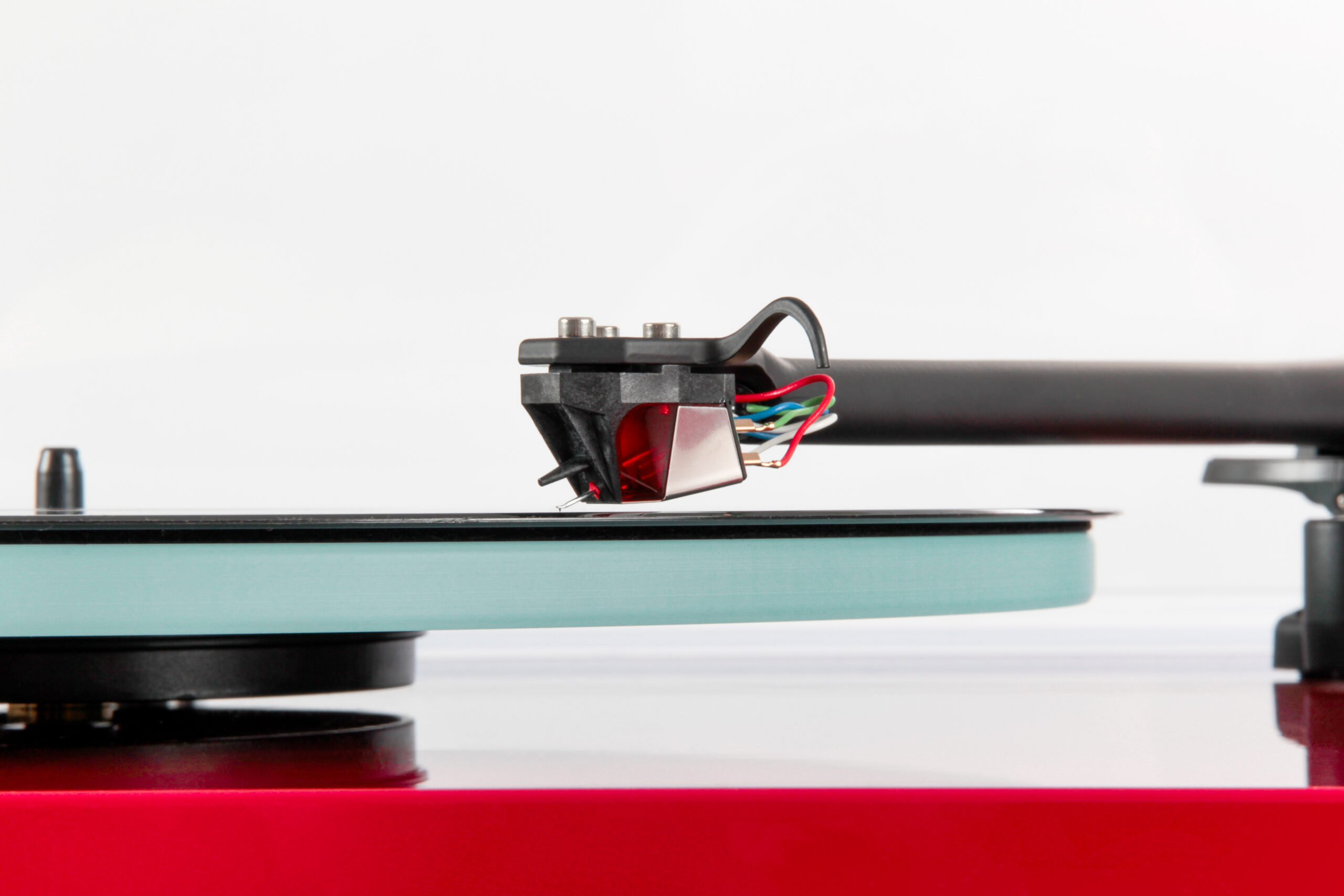 фото  виниловые проигрыватели Rega Planar 2 (Nd3)