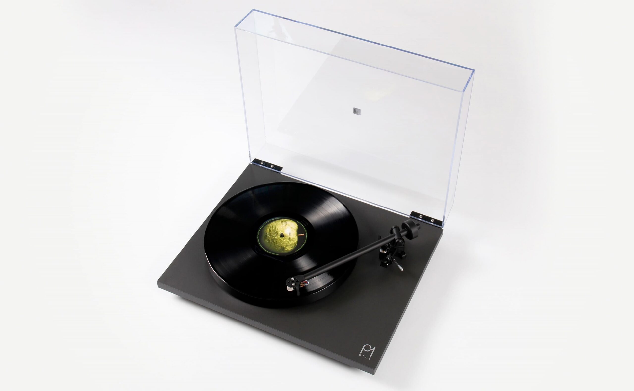 фото виниловые проигрыватели (lp) Rega Planar 1 PLUS