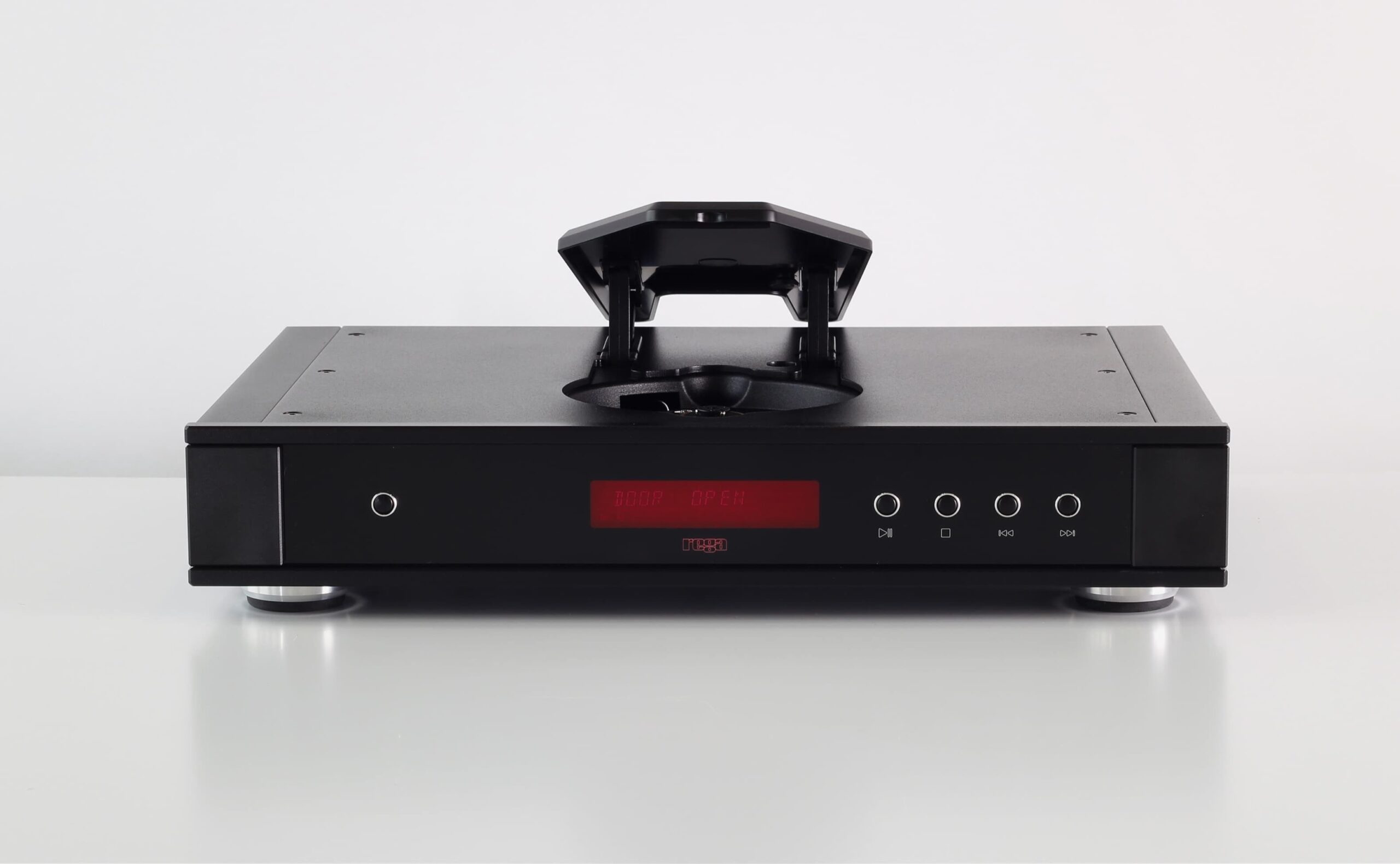 фото cd/sacd проигрыватели Rega Saturn MK3