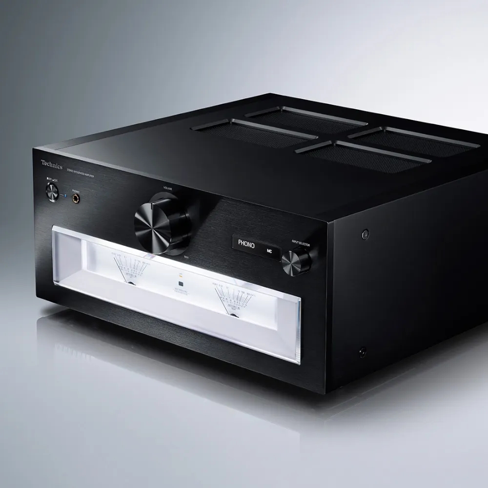 фото интегральные (полные) усилители Technics SU R1000 EE