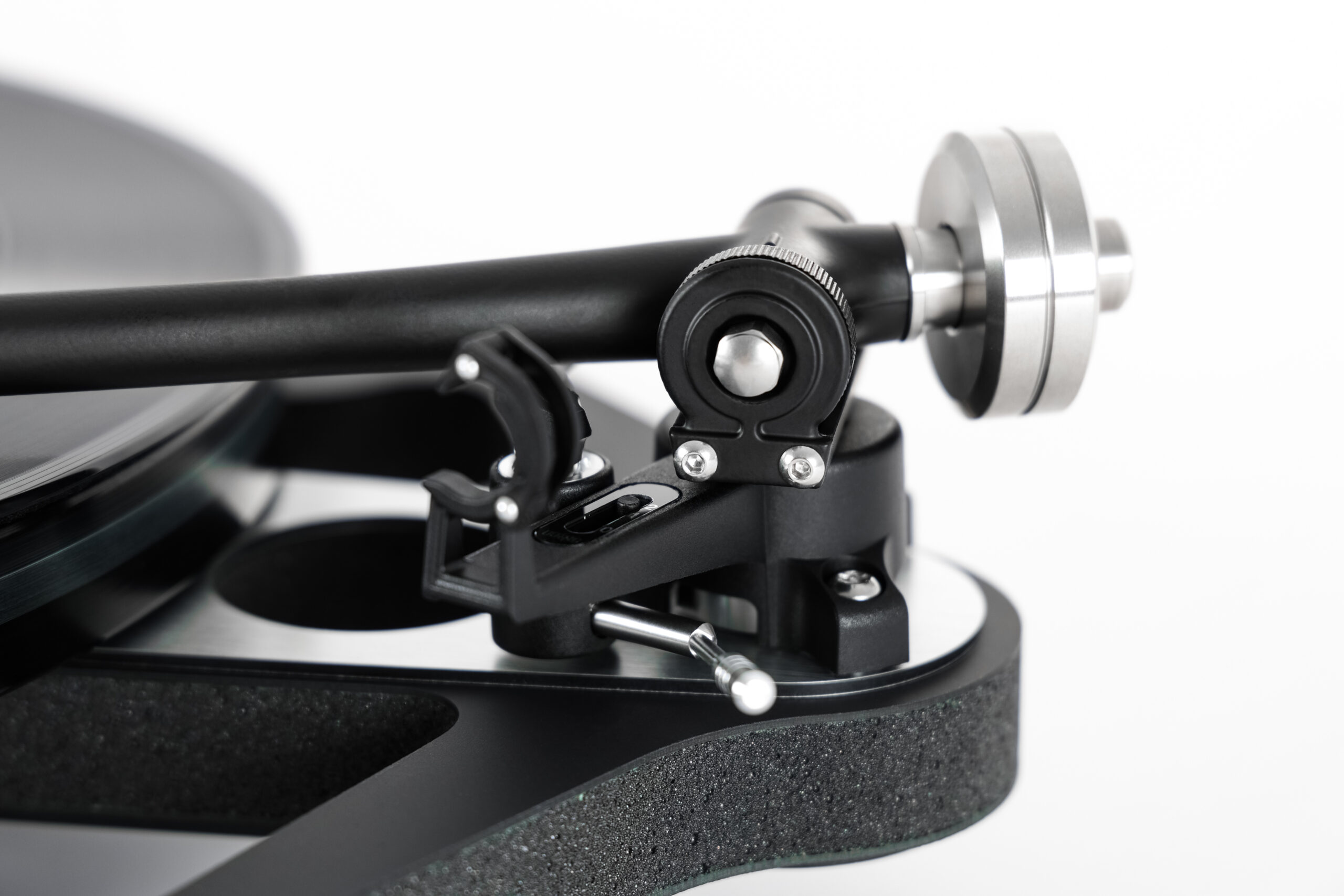 фото  виниловые проигрыватели Rega Planar 8 Nd7