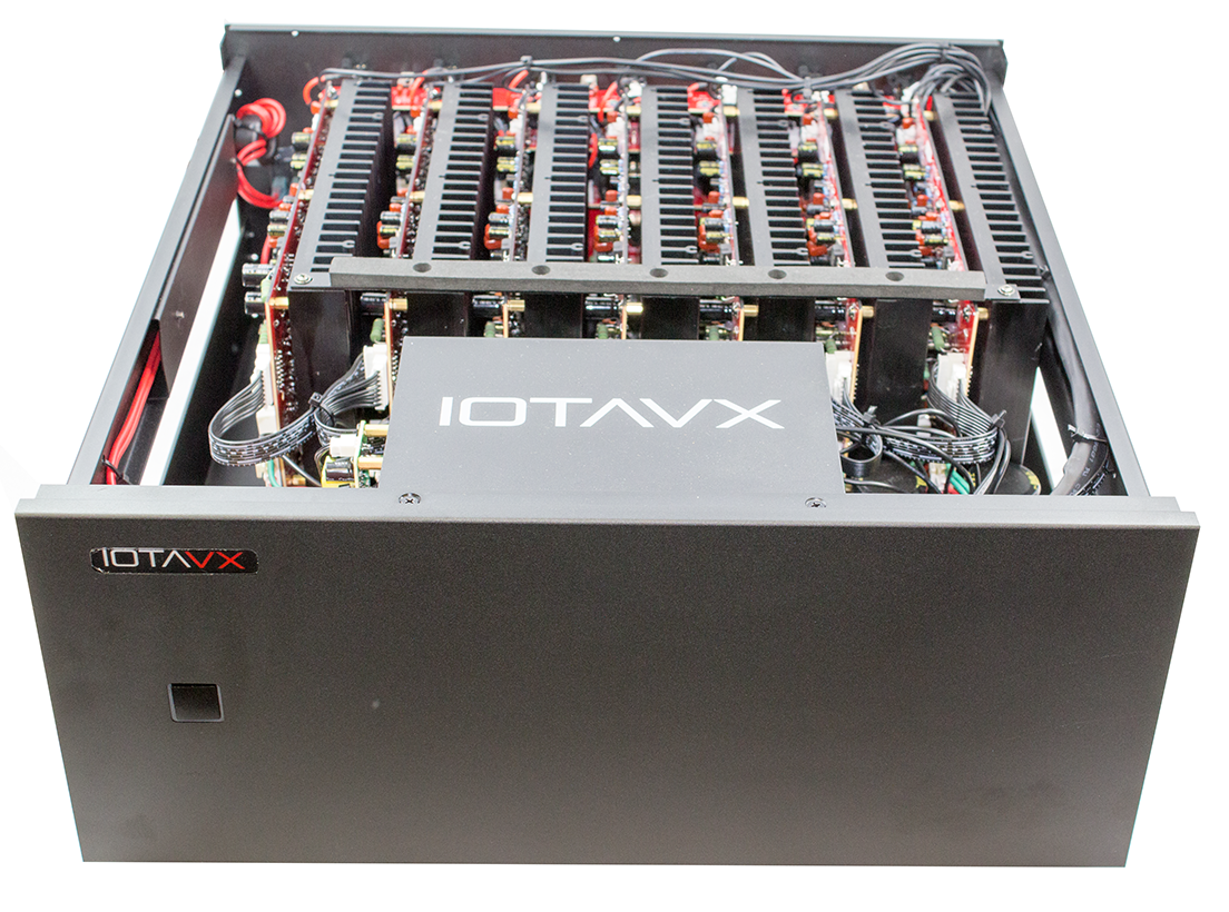 фото многоканальные усилители мощности IOTAVX AVXP1