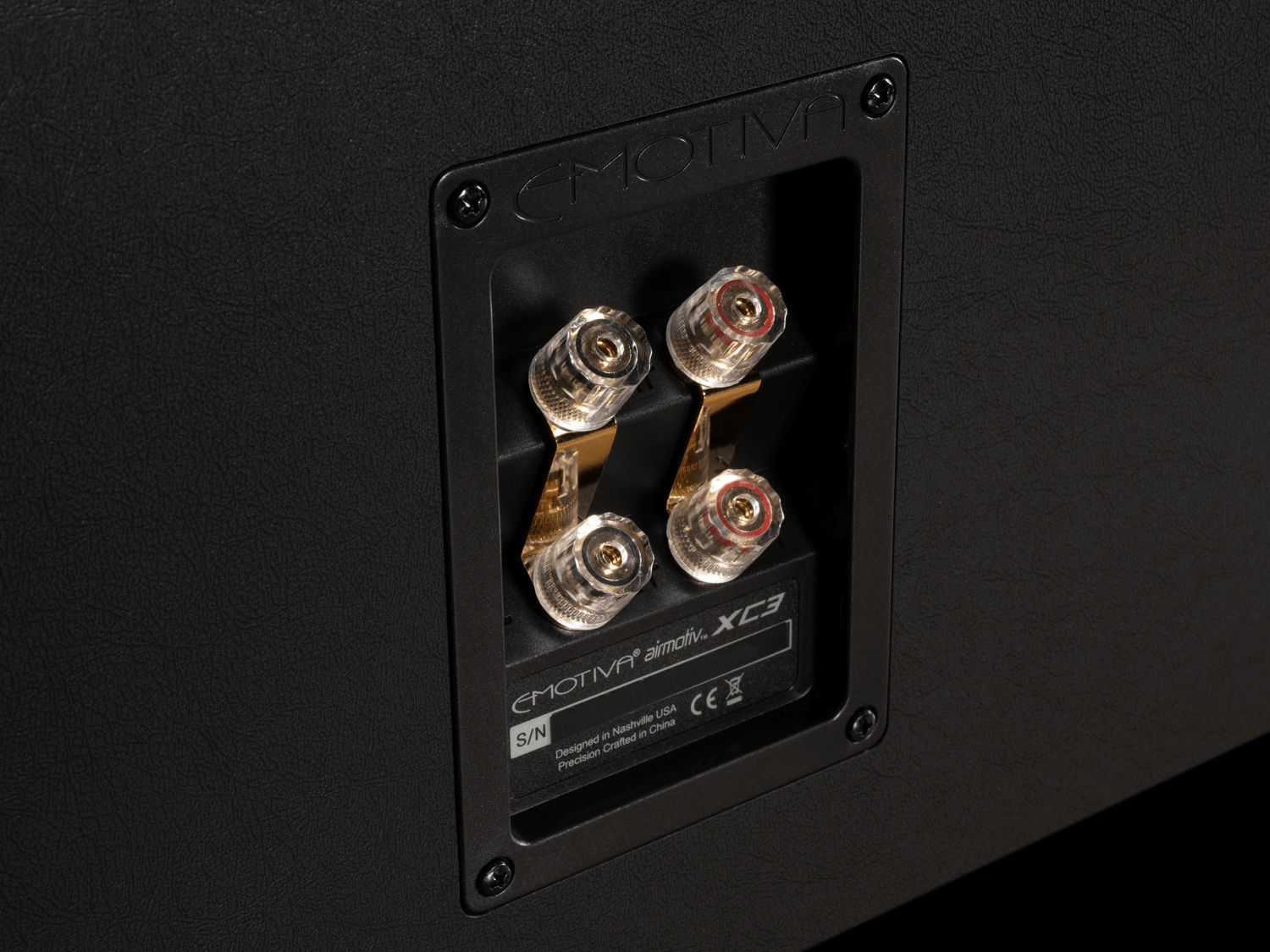 фото пассивные центральные громкоговорители Emotiva Airmotiv XC3