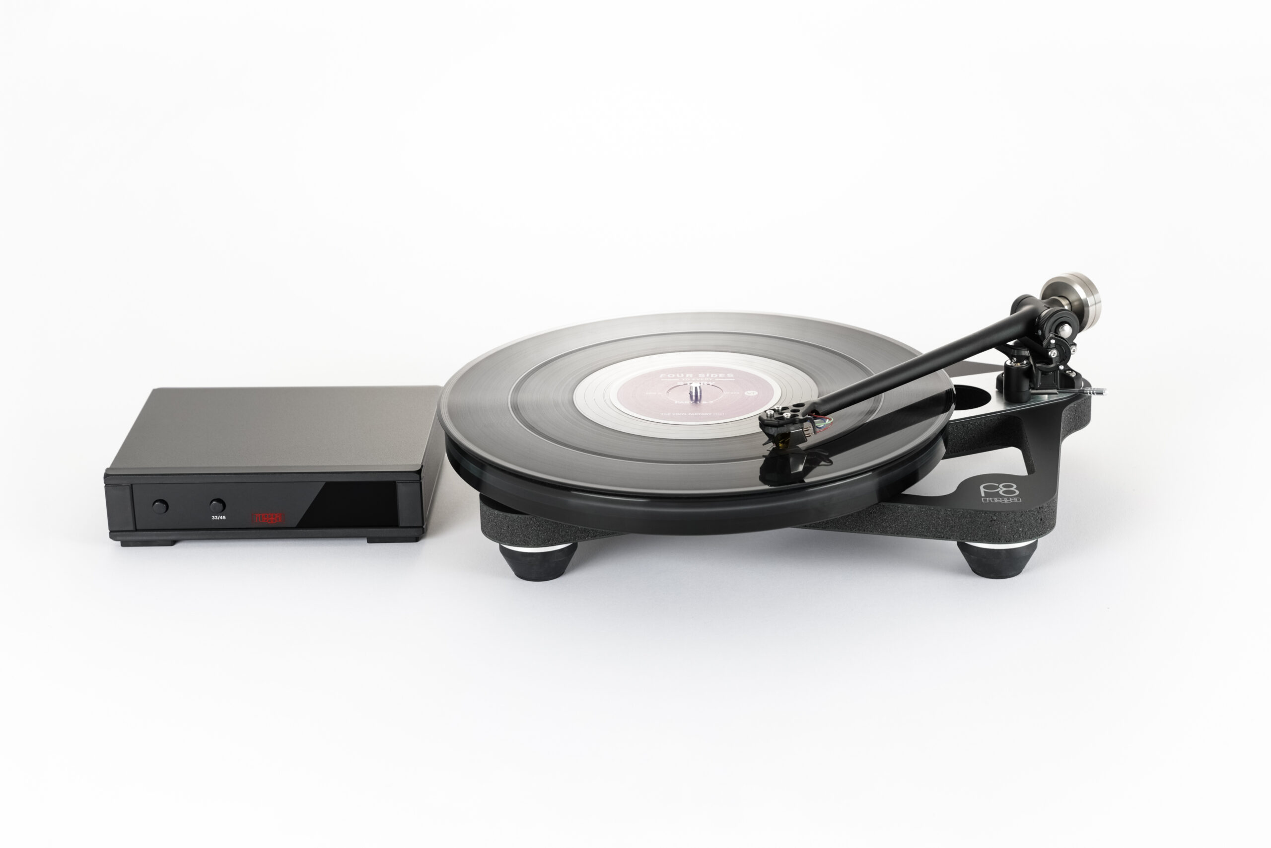 фото  виниловые проигрыватели Rega Planar 8 Nd7