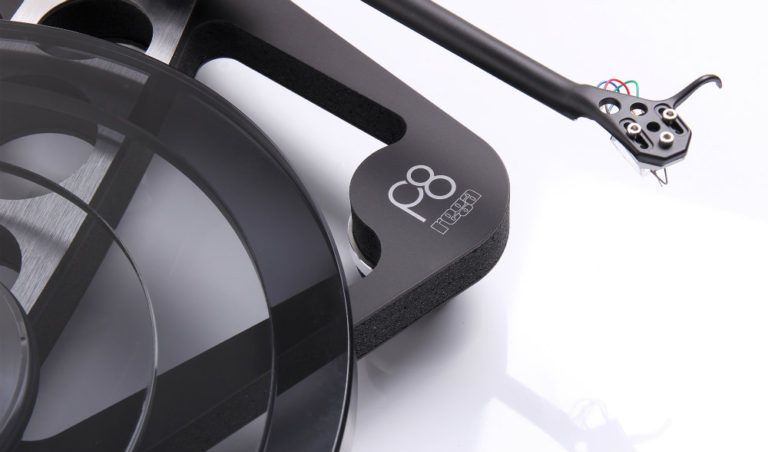 фото  виниловые проигрыватели Rega Planar 8 Apheta 3
